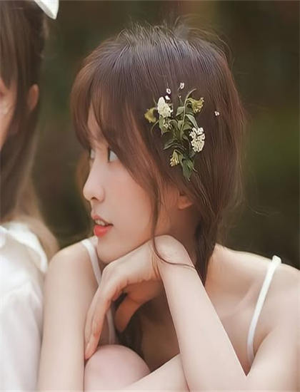 表演艺术解析：夜魔莉莉丝的粉丝的社群运营与互动营销 揭示人性的复杂与美好